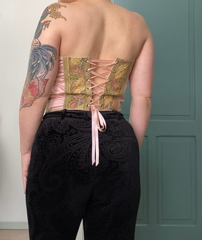 Aurore Tapestry corset