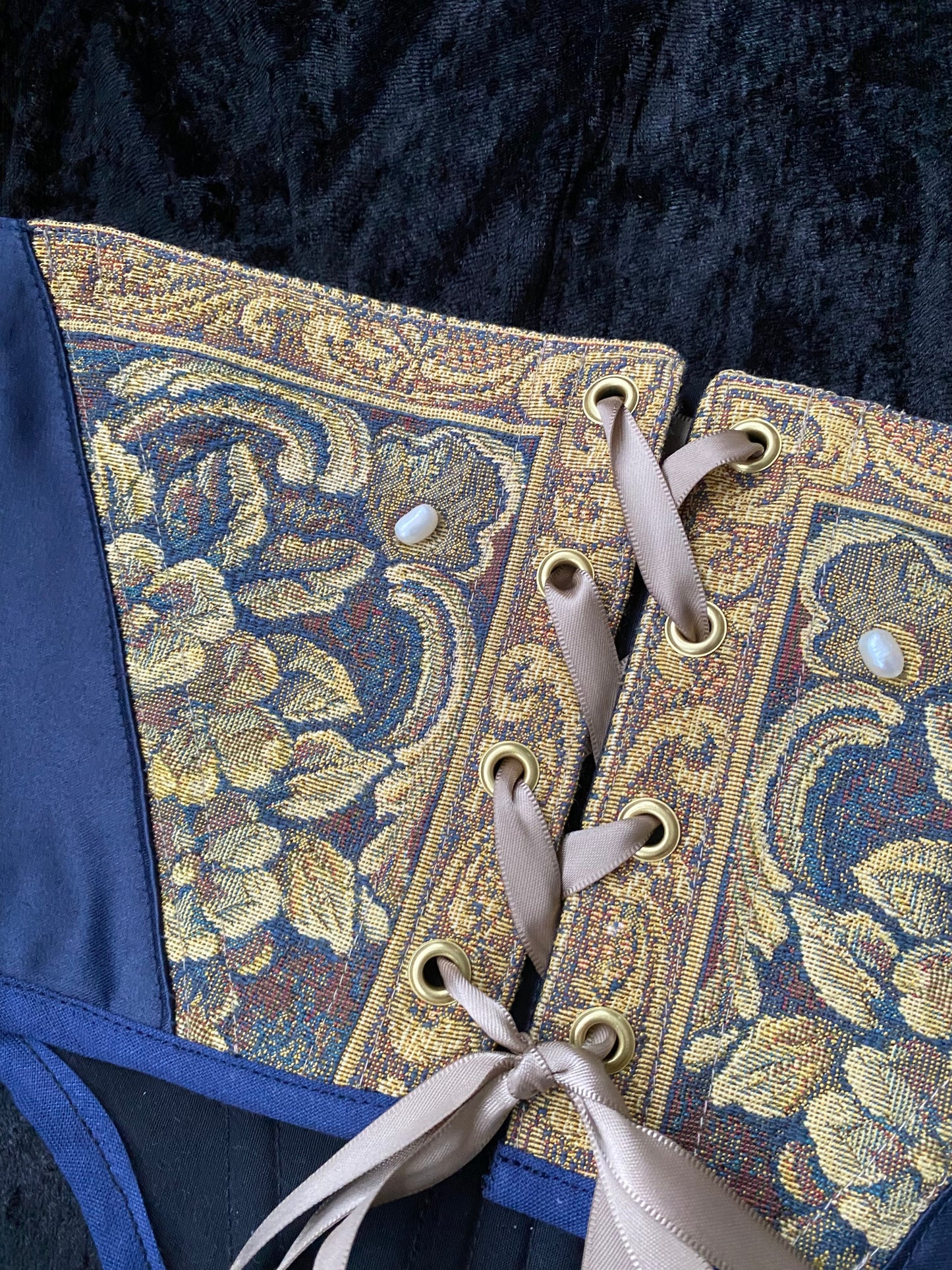 Mae Butterfly Tapestry belt