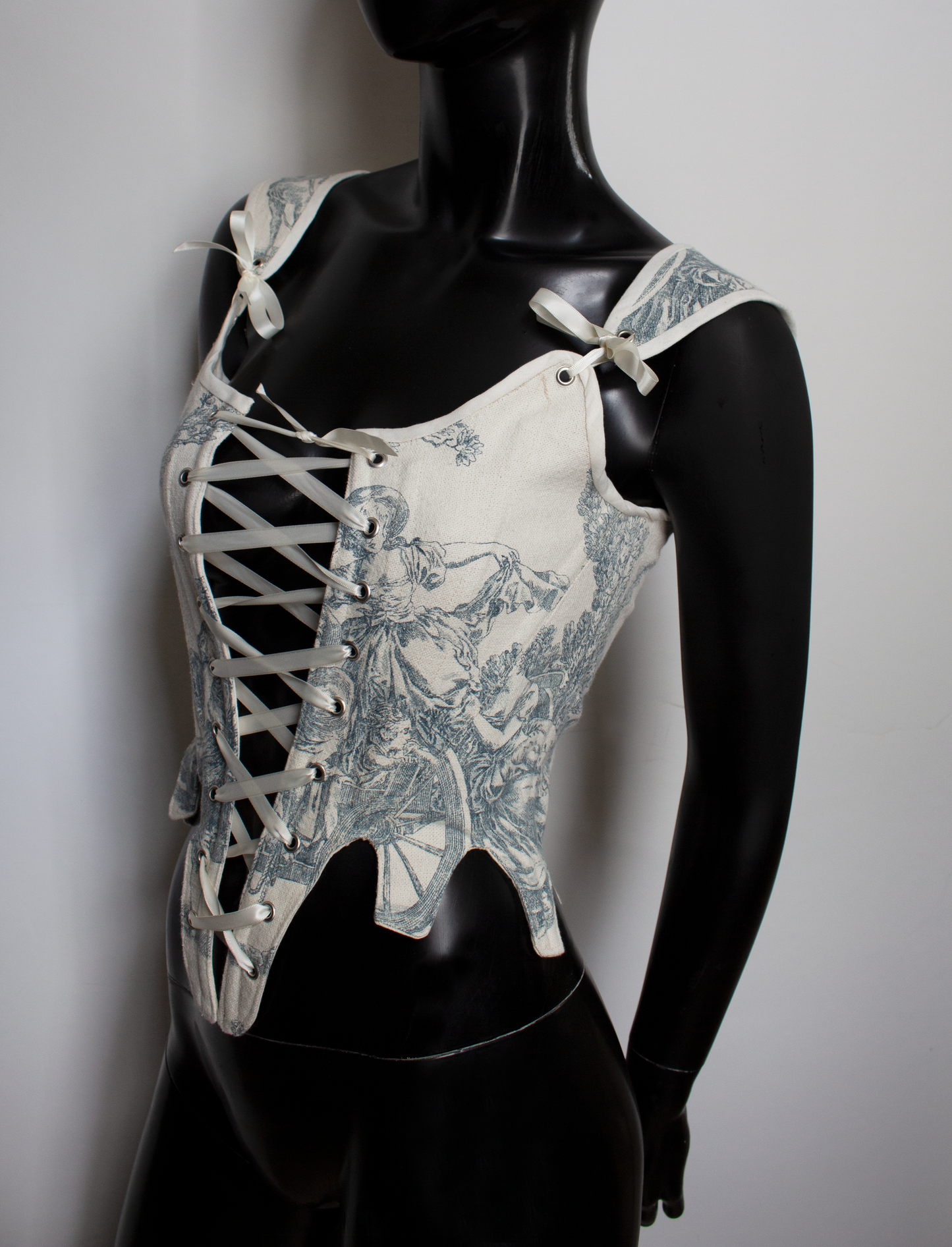 Delore Toile de Jouy corset