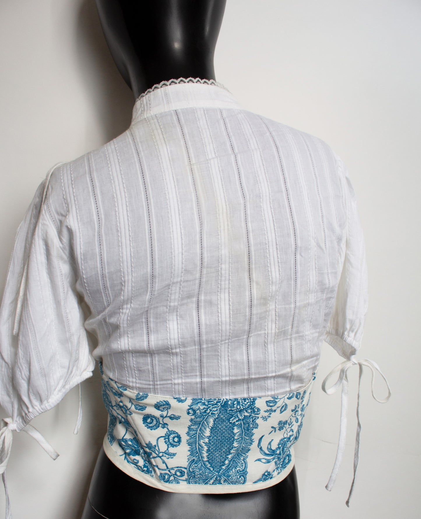 Mae Toile de Jouy belt