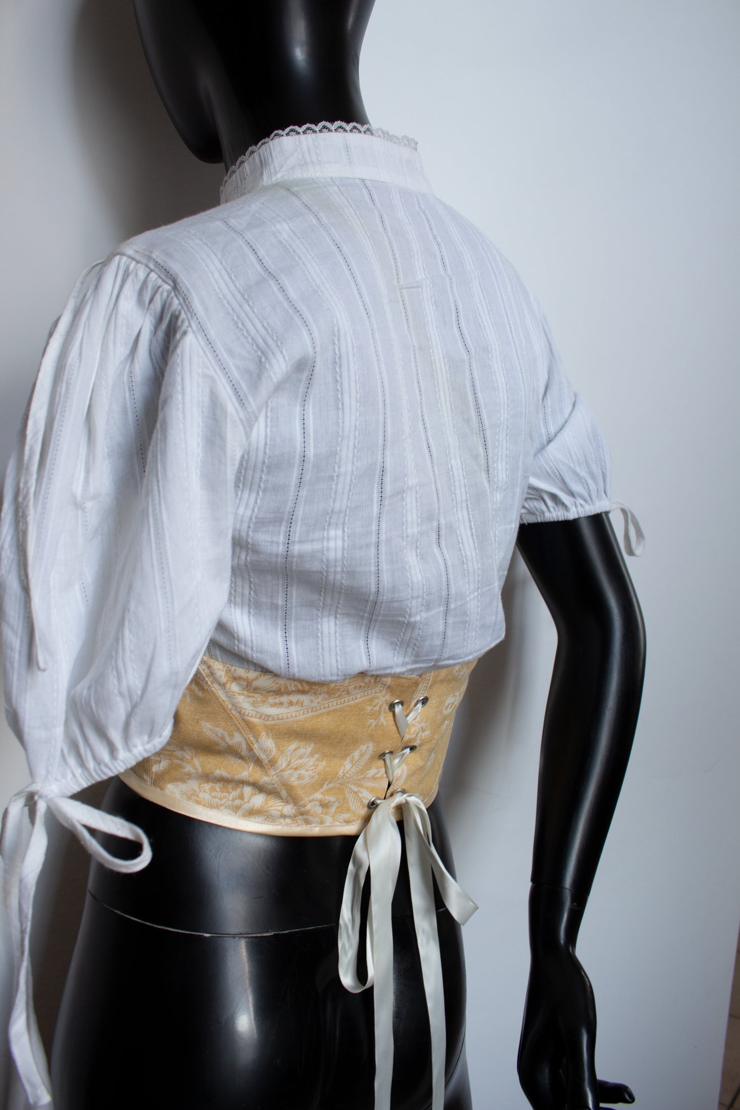 Mae Toile de Jouy belt